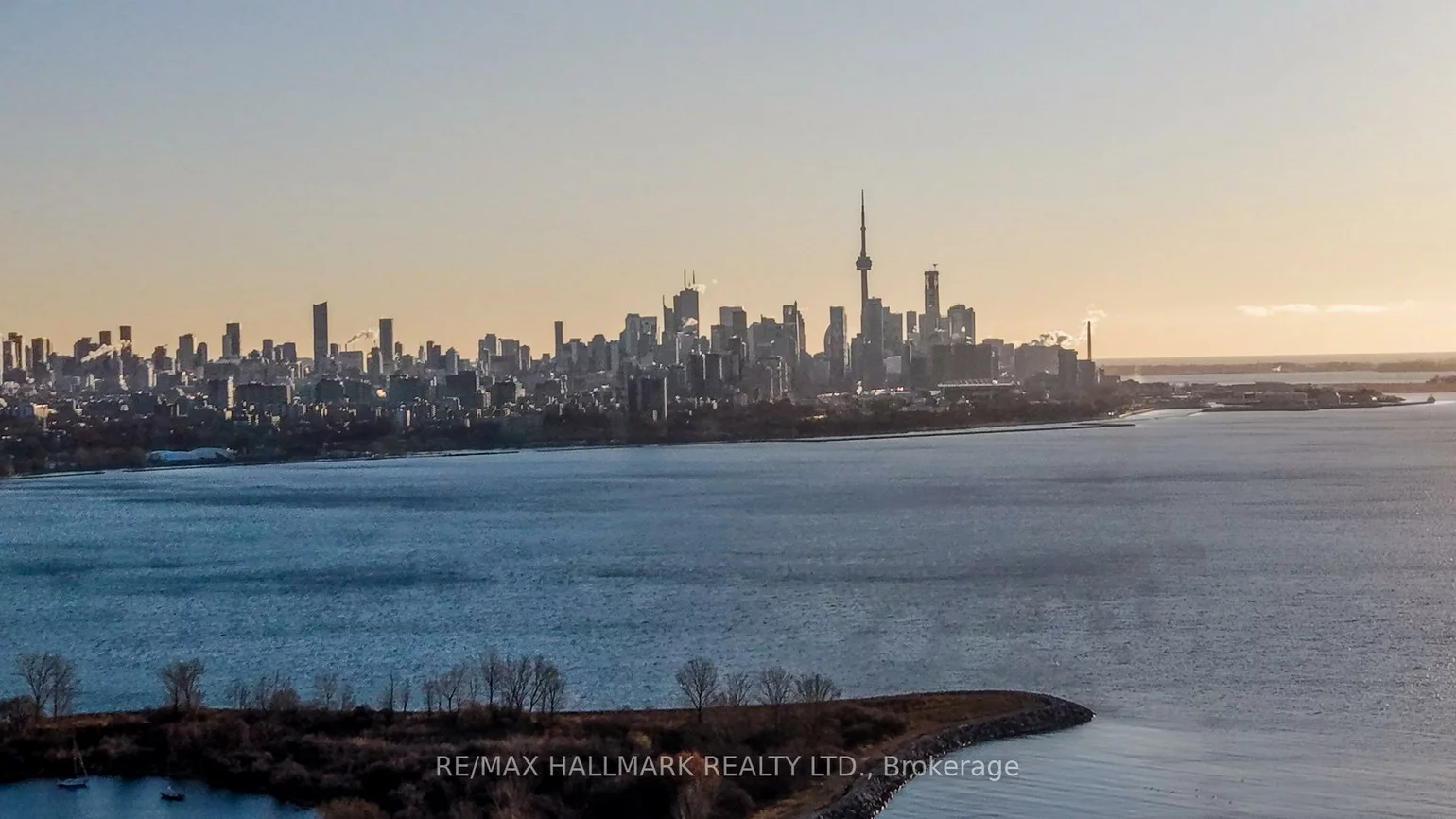 2200, Lakeshore, Mimico, Toronto