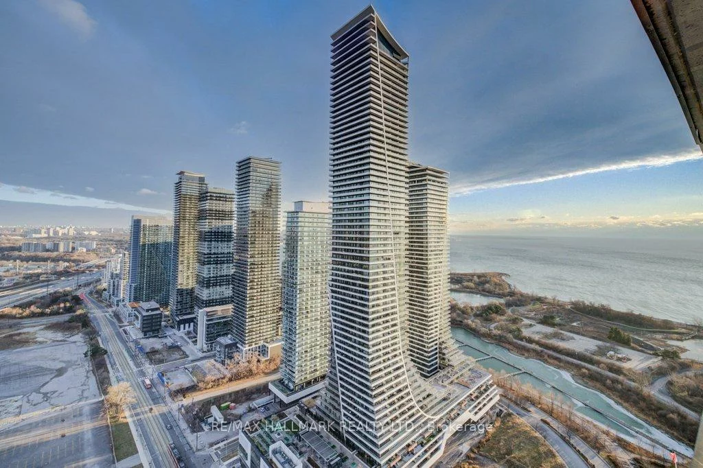 2200, Lakeshore, Mimico, Toronto