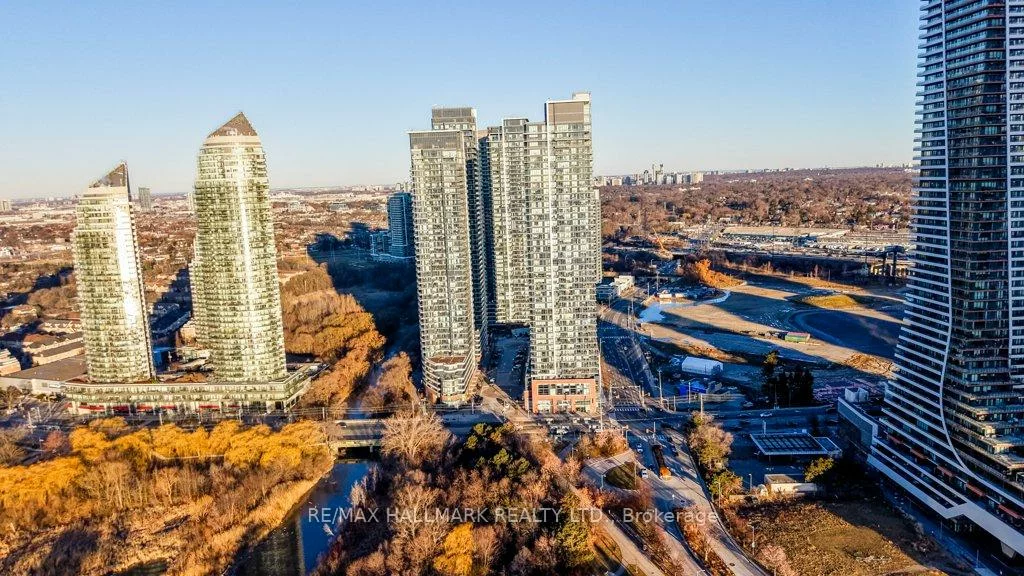 2200, Lakeshore, Mimico, Toronto