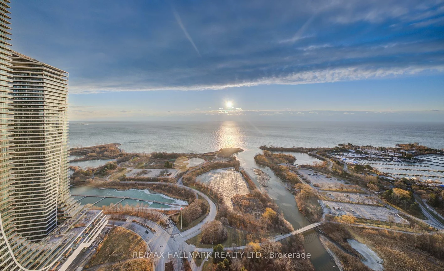 2200, Lakeshore, Mimico, Toronto