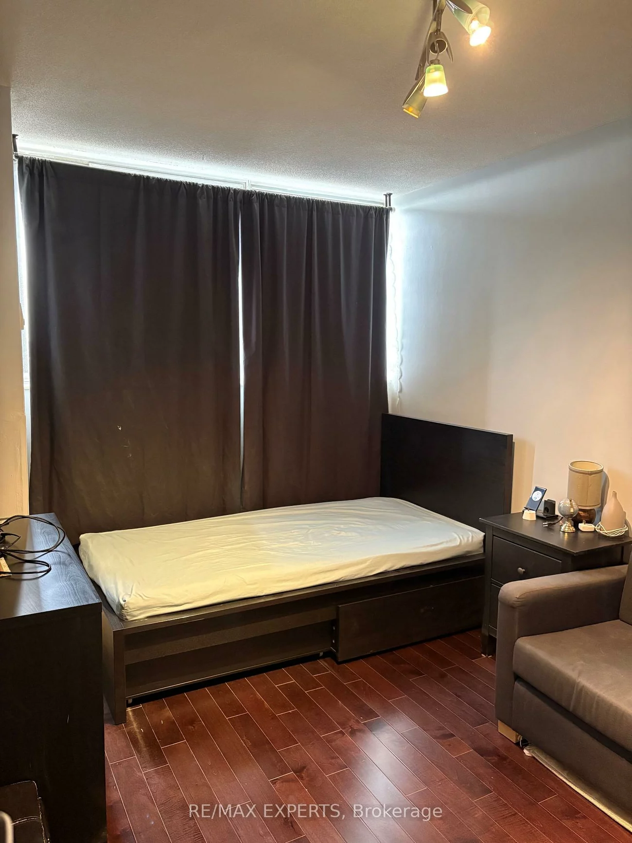 11, WINCOTT, Kingsview Village-The Westway, Toronto