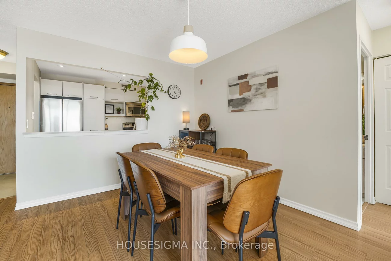 22, Southport, High Park-Swansea, Toronto