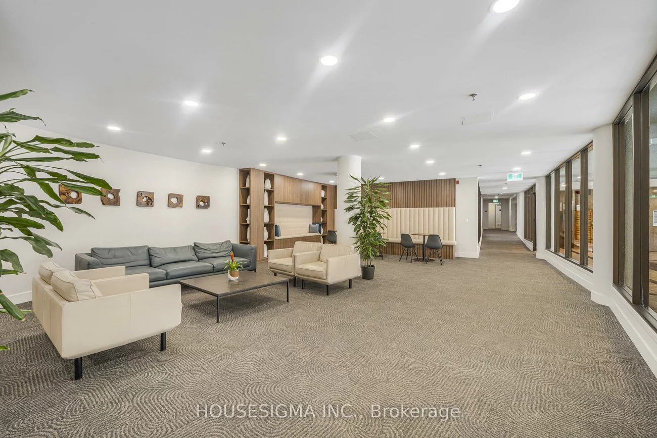 22, Southport, High Park-Swansea, Toronto