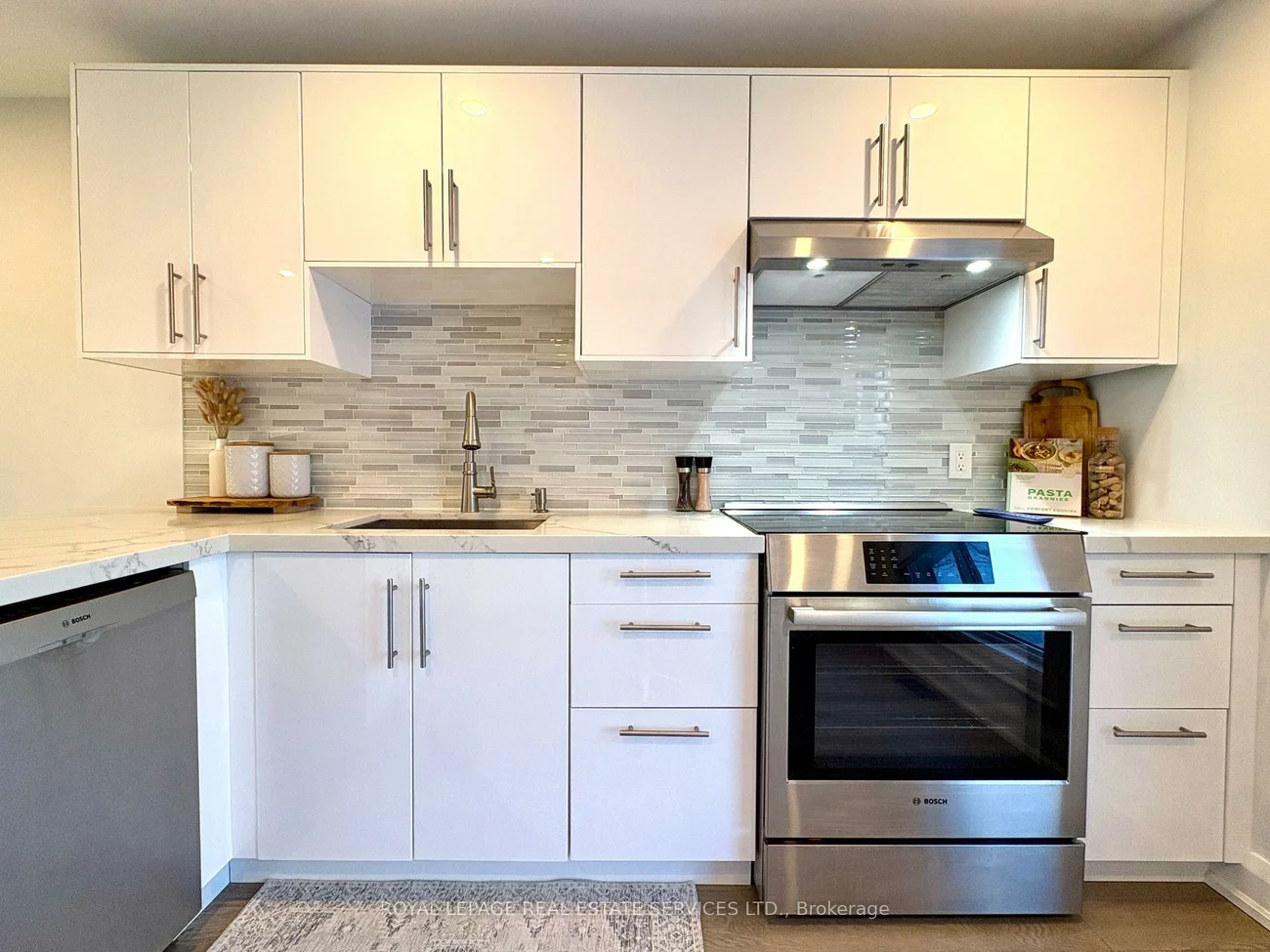 629, Rathburn, Eringate-Centennial-West Deane, Toronto