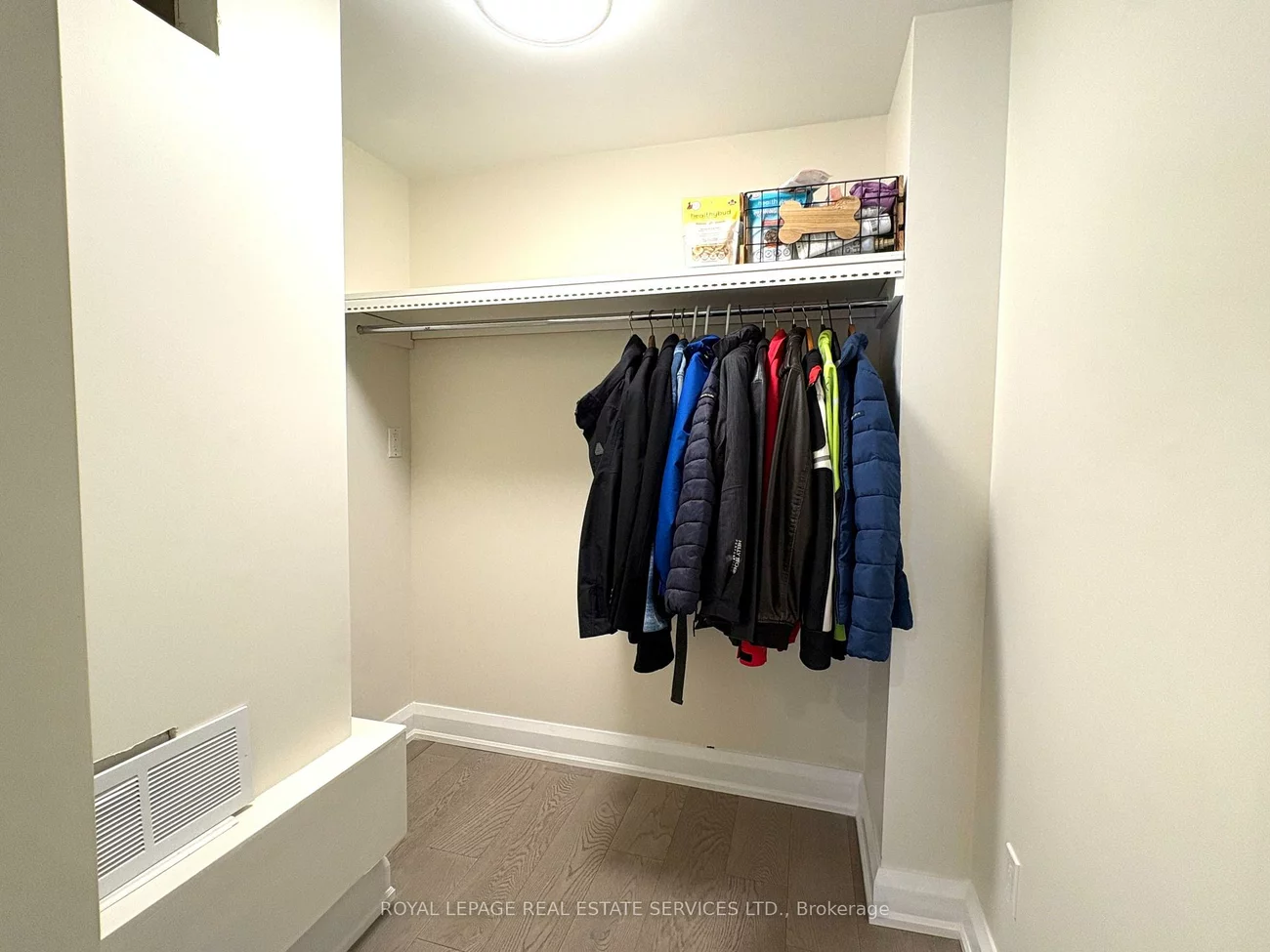 629, Rathburn, Eringate-Centennial-West Deane, Toronto