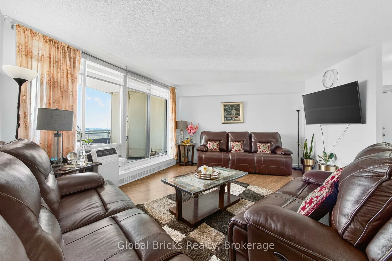 380, Dixon, Kingsview Village-The Westway, Toronto