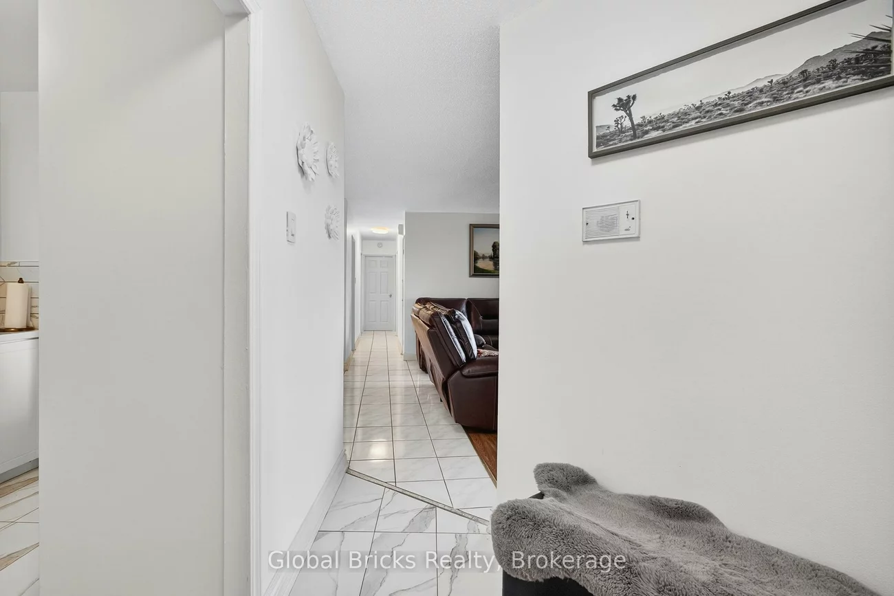 380, Dixon, Kingsview Village-The Westway, Toronto