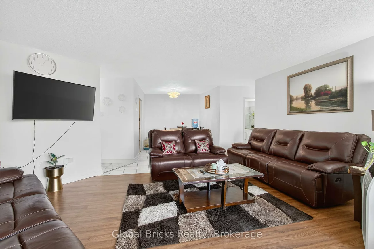380, Dixon, Kingsview Village-The Westway, Toronto
