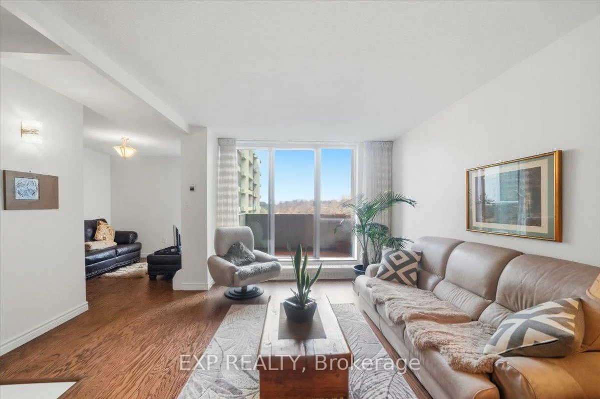 60, Southport, High Park-Swansea, Toronto