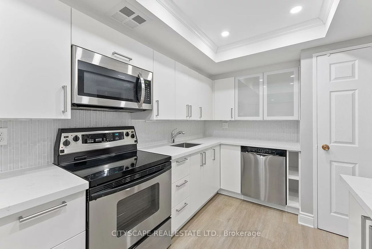 2045, Lake Shore, Mimico, Toronto