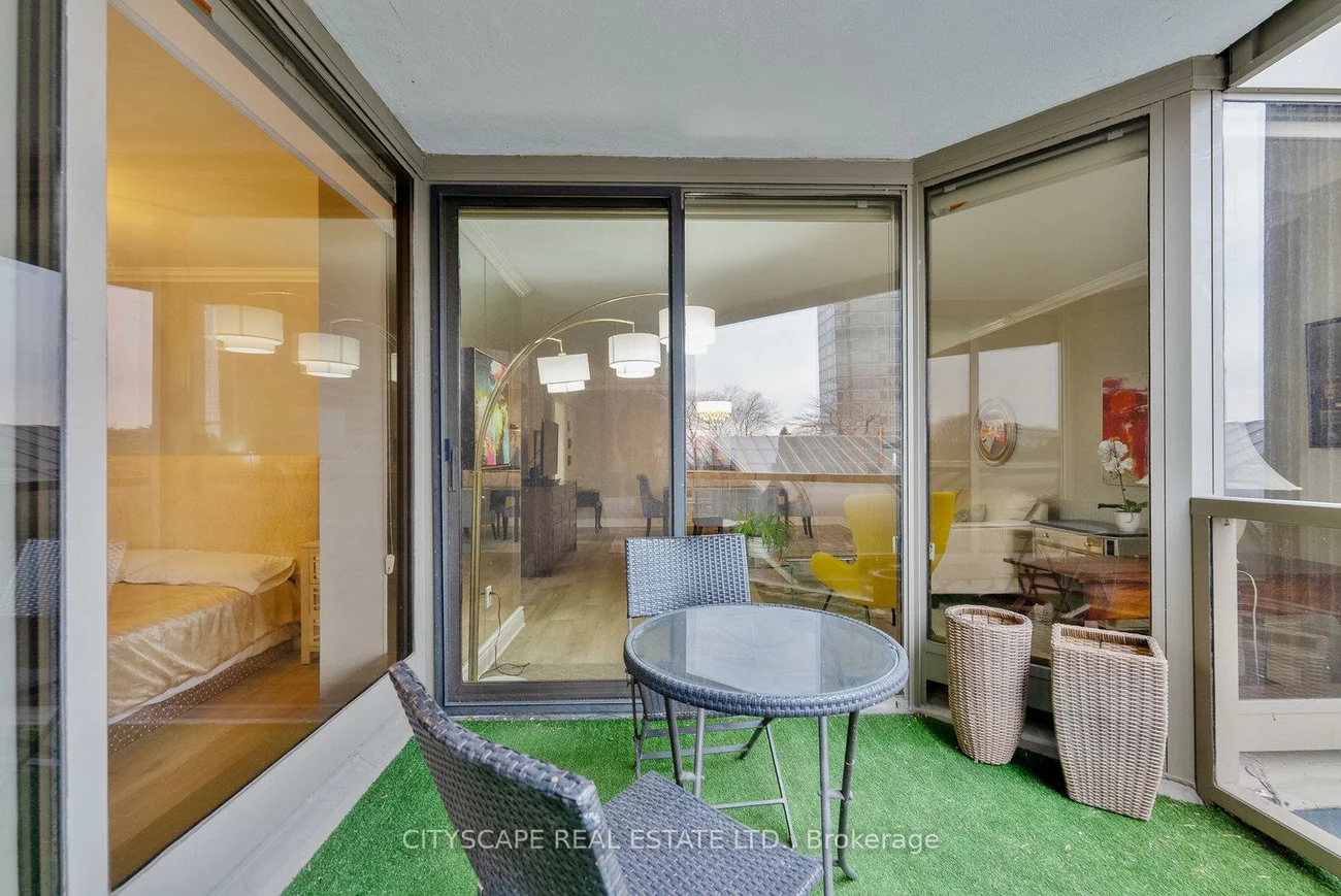 2045, Lake Shore, Mimico, Toronto