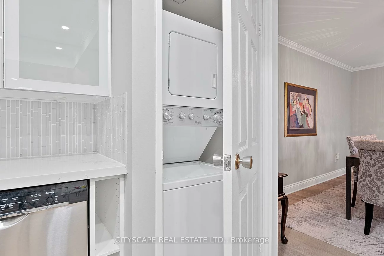 2045, Lake Shore, Mimico, Toronto