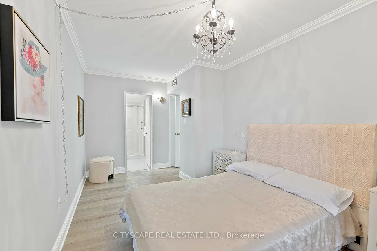 2045, Lake Shore, Mimico, Toronto