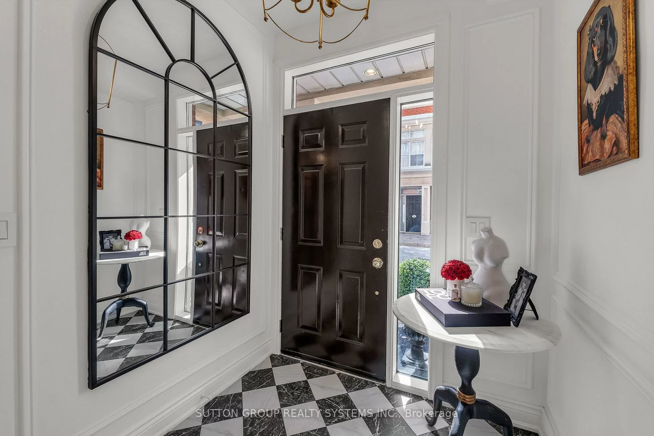 70, Resurrection, Islington-City Centre West, Toronto