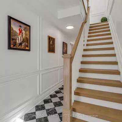 70, Resurrection, Islington-City Centre West, Toronto
