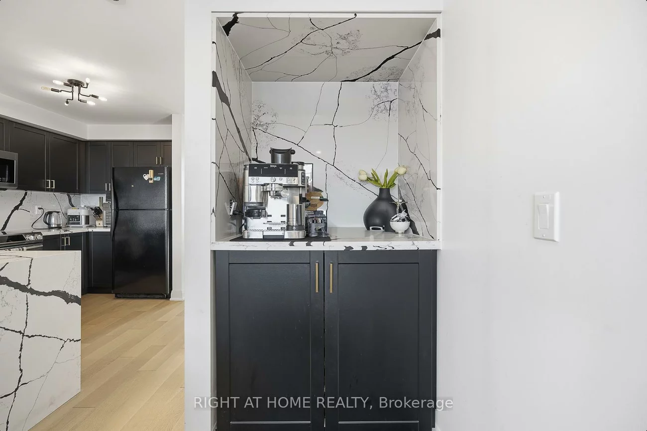 3400, Lake Shore, Long Branch, Toronto
