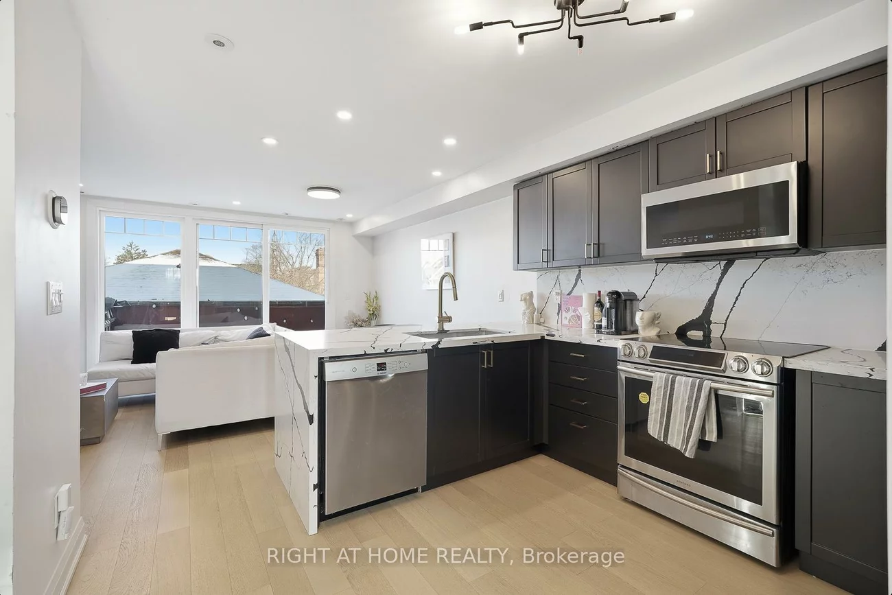3400, Lake Shore, Long Branch, Toronto