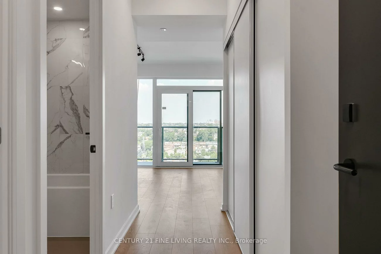 1285, DuPont, Dovercourt-Wallace Emerson-Junction, Toronto