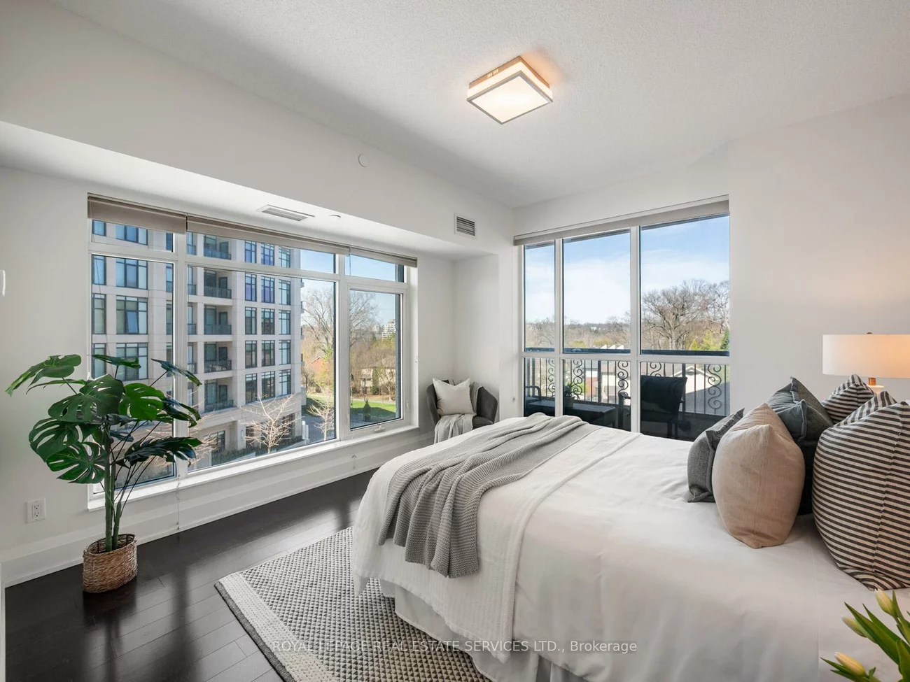 1, Old Mill, High Park-Swansea, Toronto