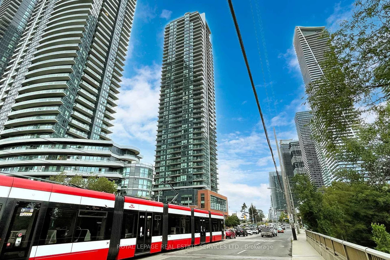 2200, Lake Shore, Mimico, Toronto