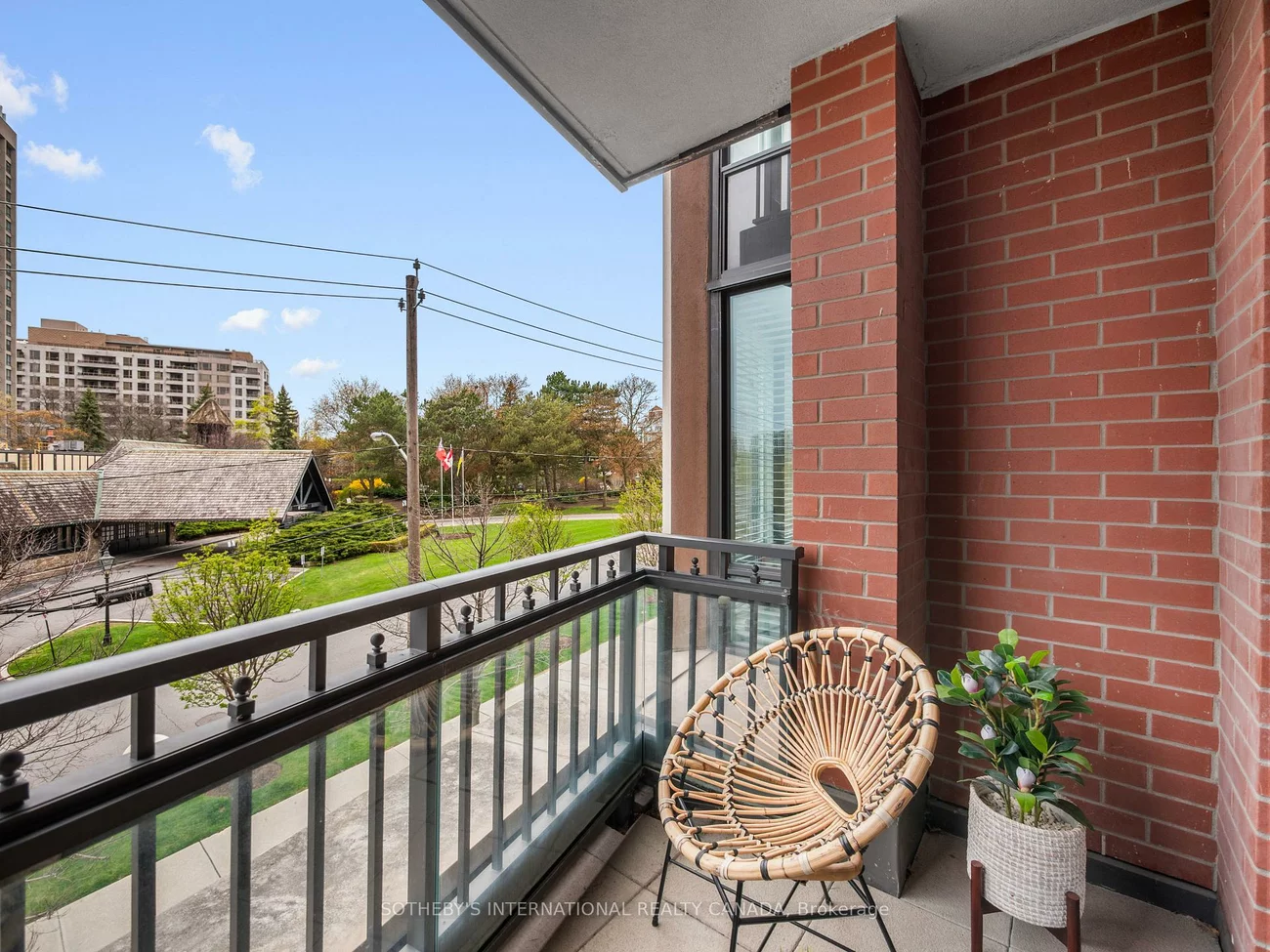 30, Old Mill, Kingsway South, Toronto