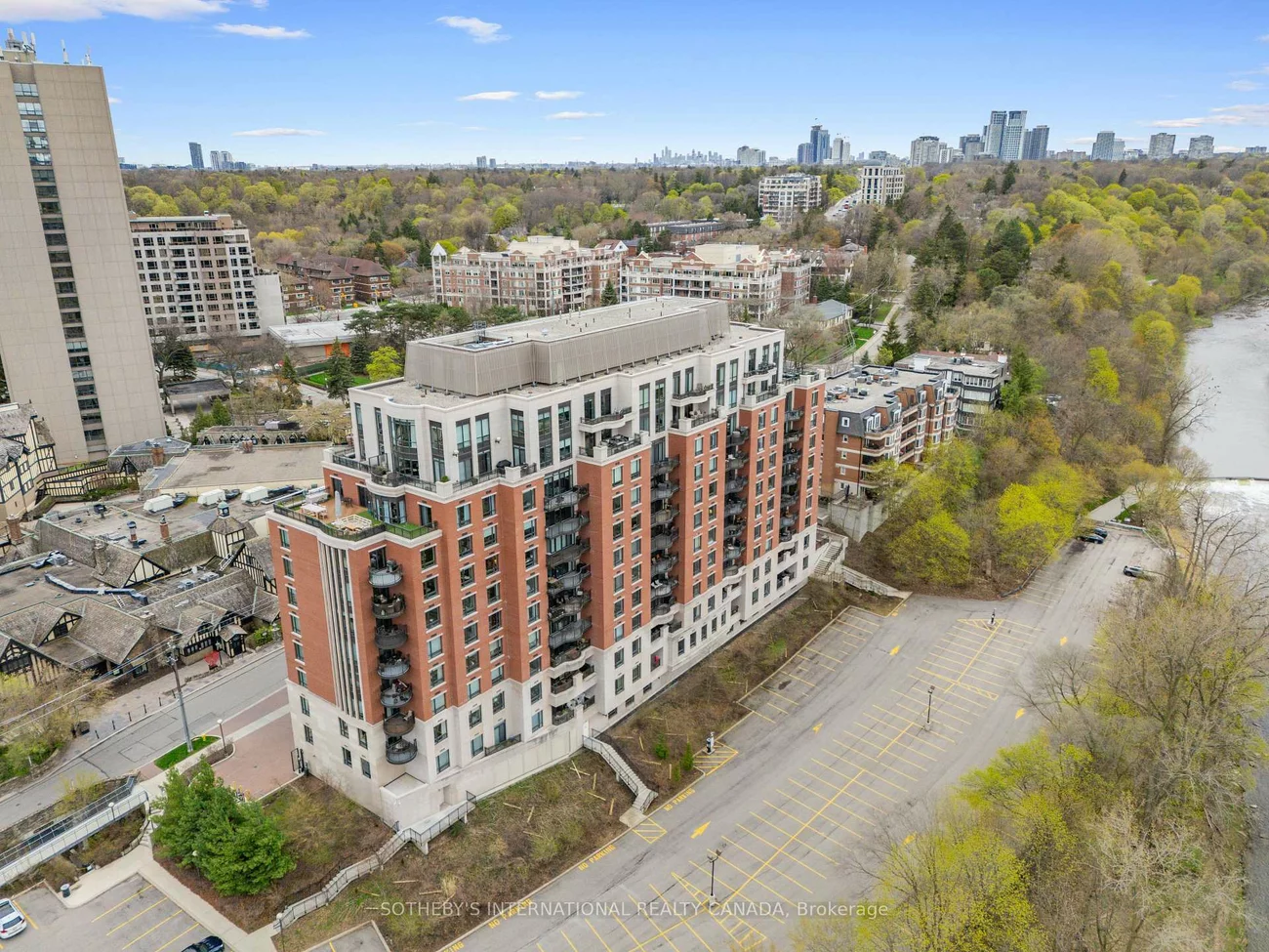 30, Old Mill, Kingsway South, Toronto