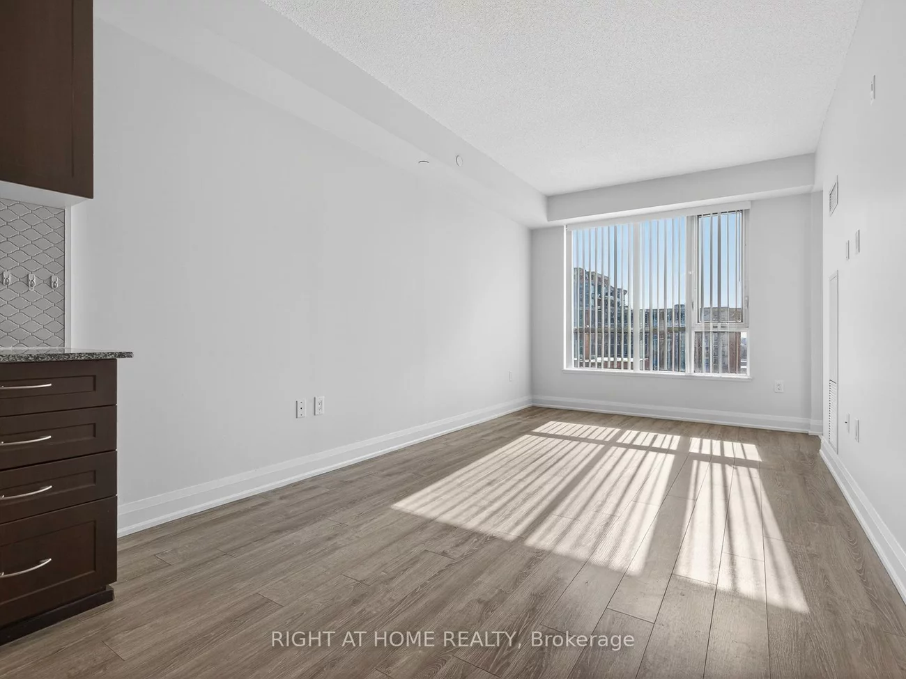2800, Keele, Downsview-Roding-CFB, Toronto