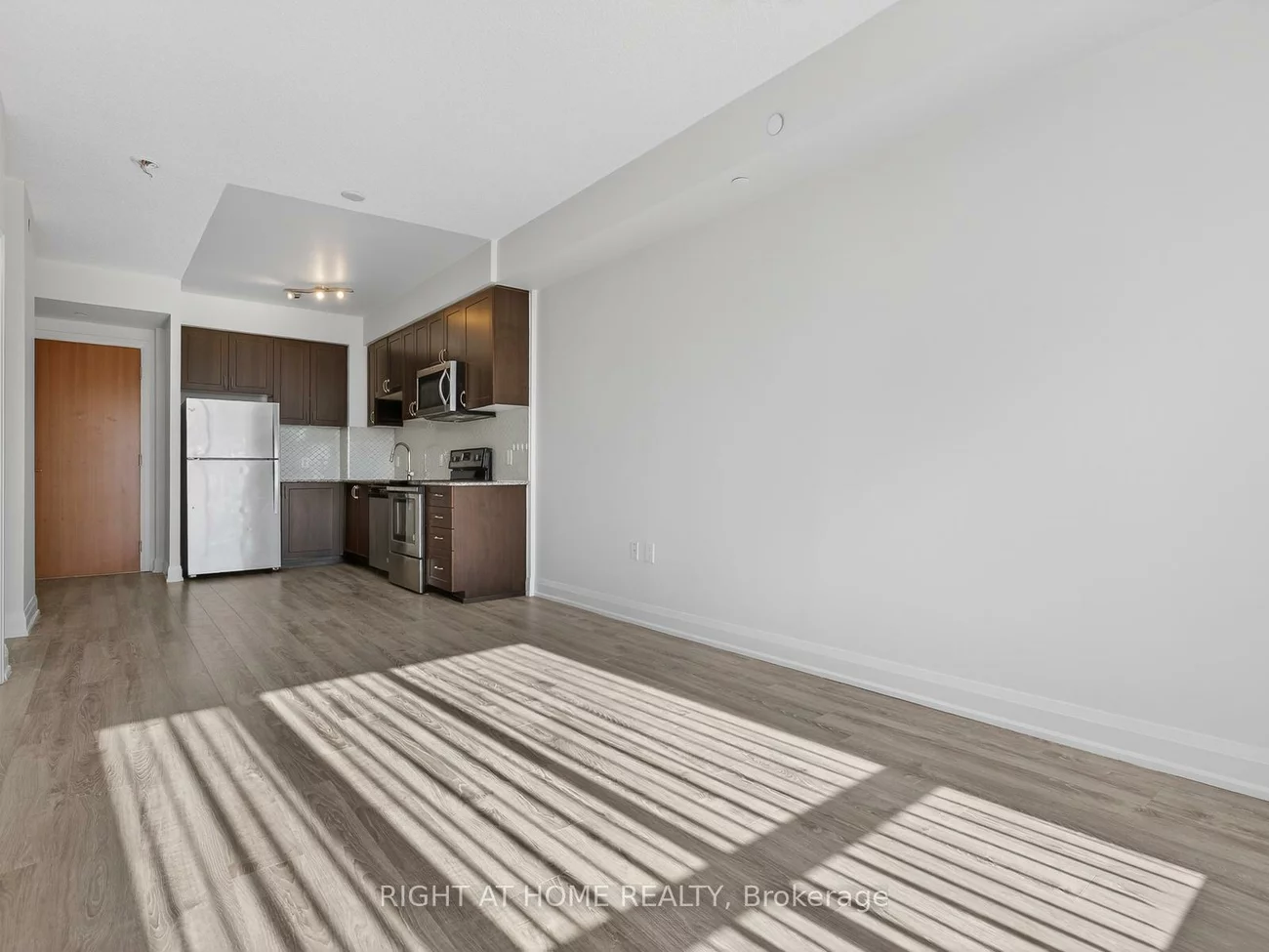 2800, Keele, Downsview-Roding-CFB, Toronto