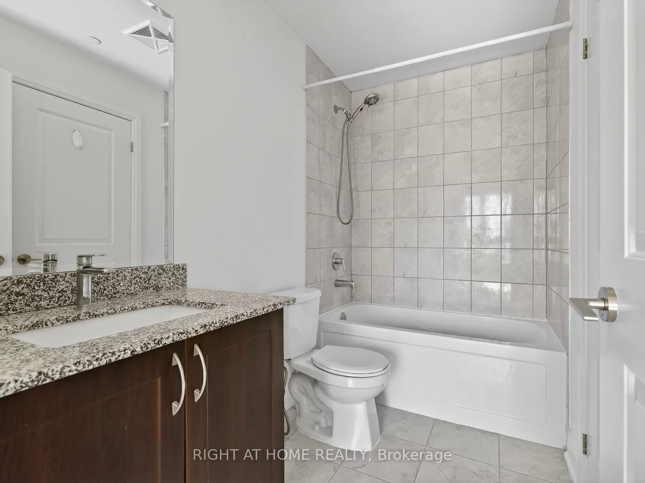 2800, Keele, Downsview-Roding-CFB, Toronto