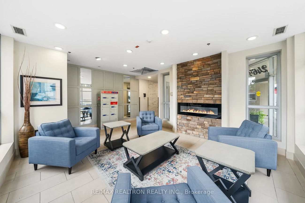 2464, Weston, Weston, Toronto