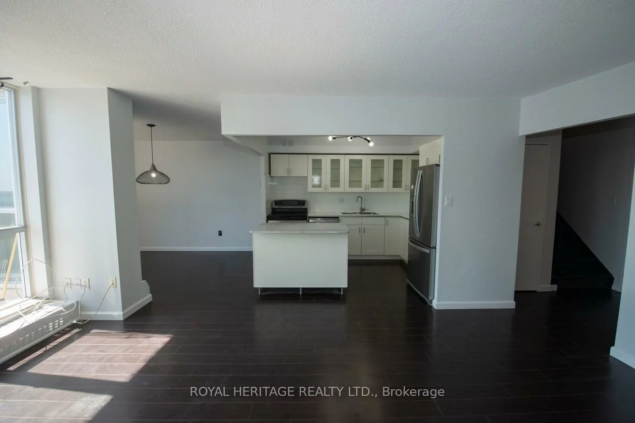 60, Southport, High Park-Swansea, Toronto