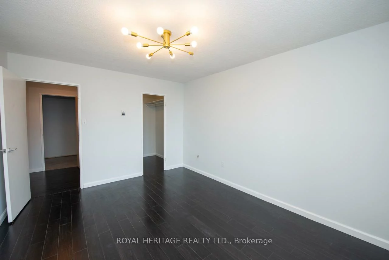 60, Southport, High Park-Swansea, Toronto