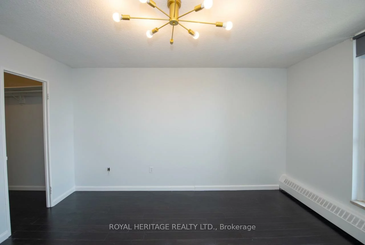 60, Southport, High Park-Swansea, Toronto