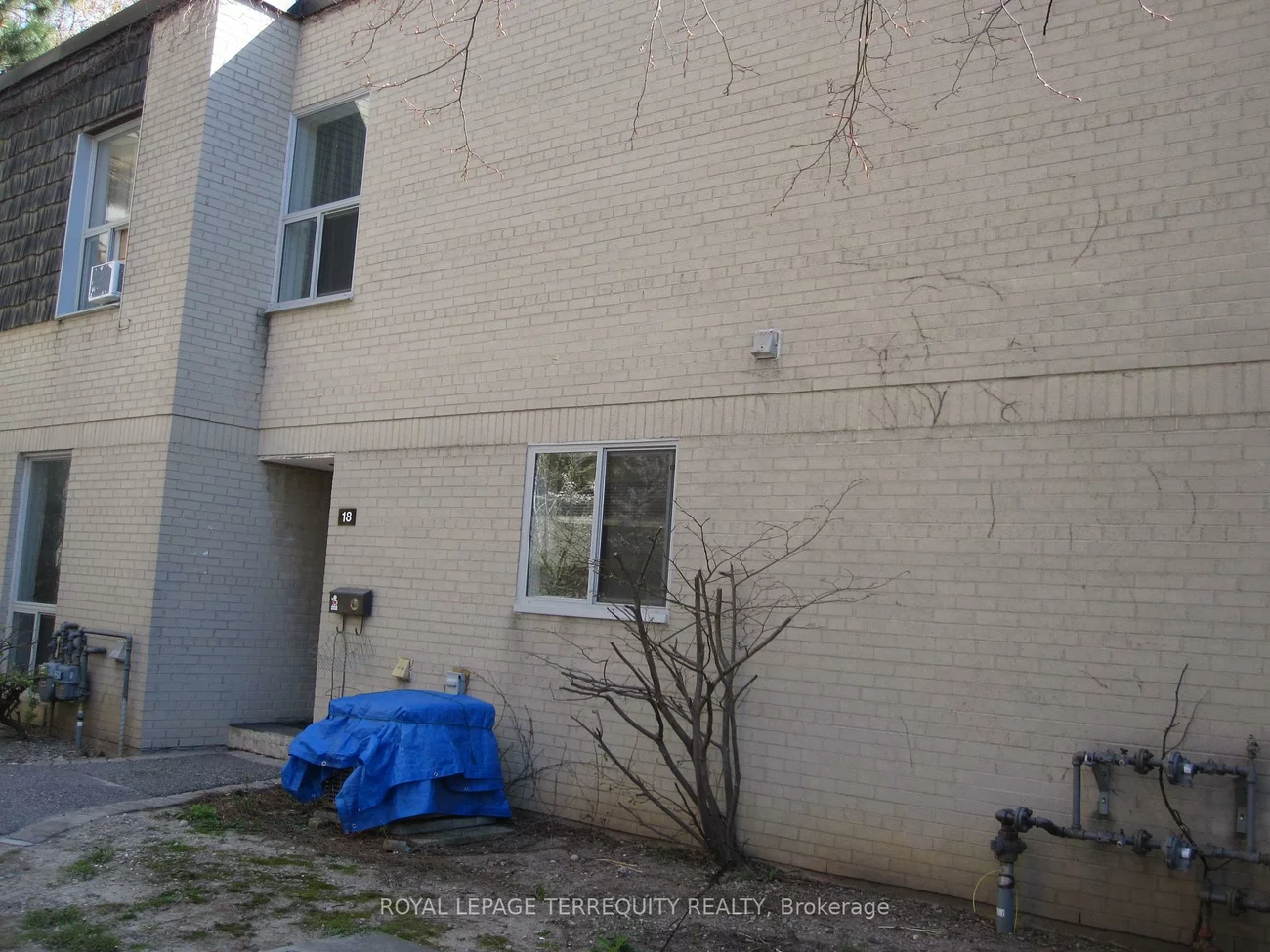 11, Four Winds, York University Heights, Toronto