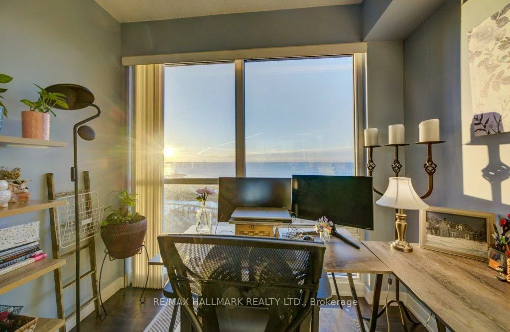 2200, Lakeshore, Mimico, Toronto