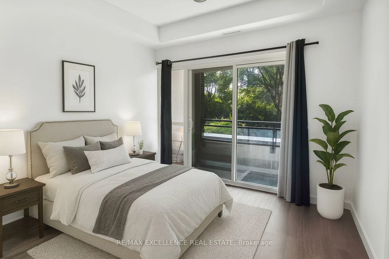 25, Neighbourhood, Stonegate-Queensway, Toronto