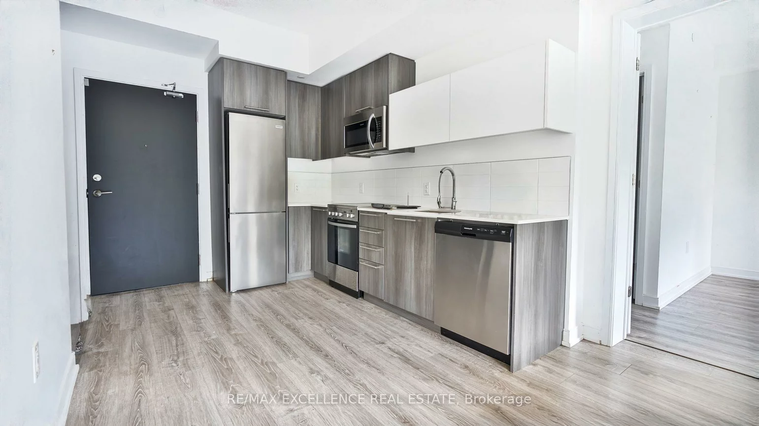 25, Neighbourhood, Stonegate-Queensway, Toronto