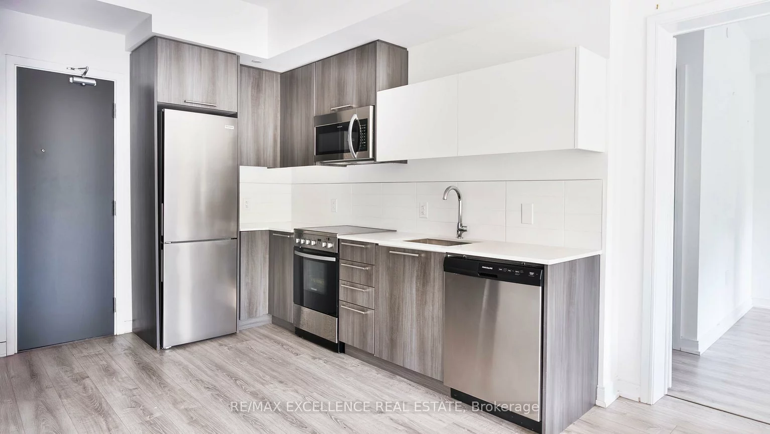 25, Neighbourhood, Stonegate-Queensway, Toronto