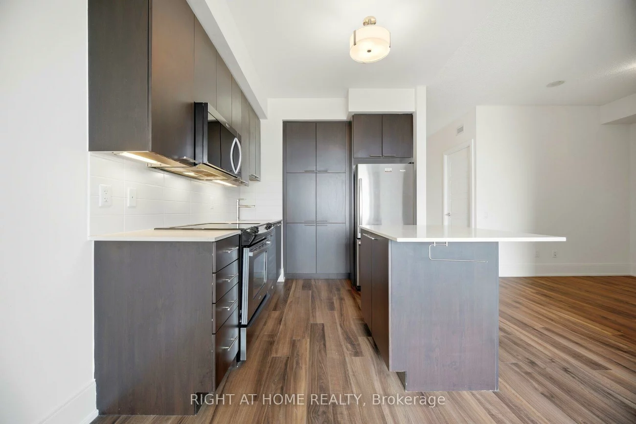 15, Viking, Islington-City Centre West, Toronto