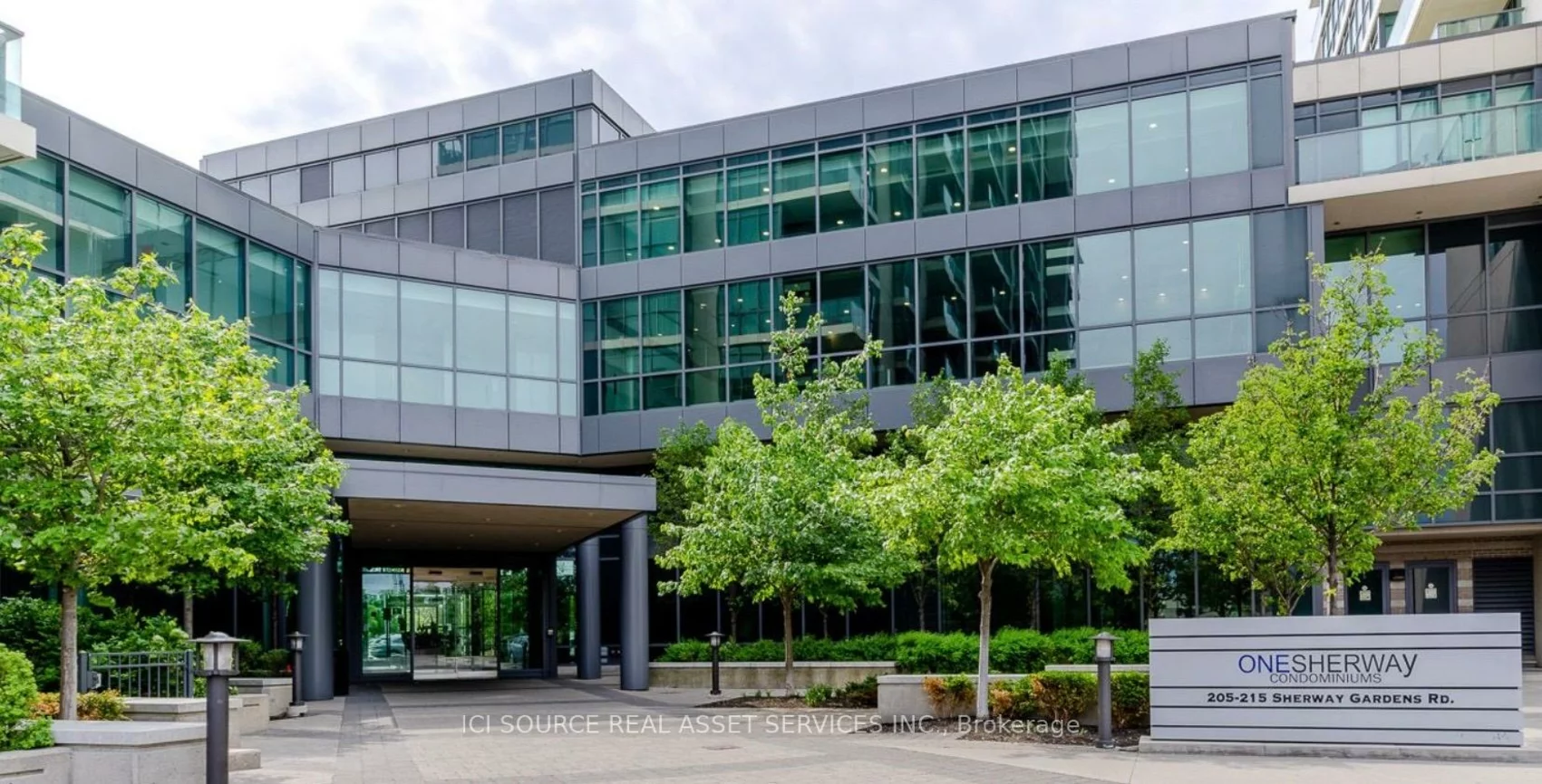 215, Sherway Gardens, Islington-City Centre West, Toronto