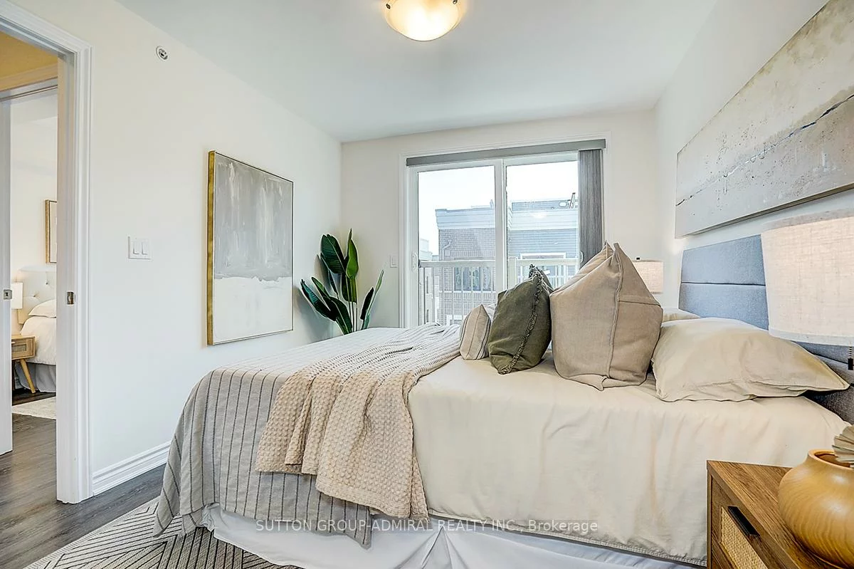 85, Eastwood Park, Long Branch, Toronto
