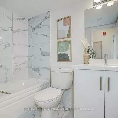 85, Eastwood Park, Long Branch, Toronto