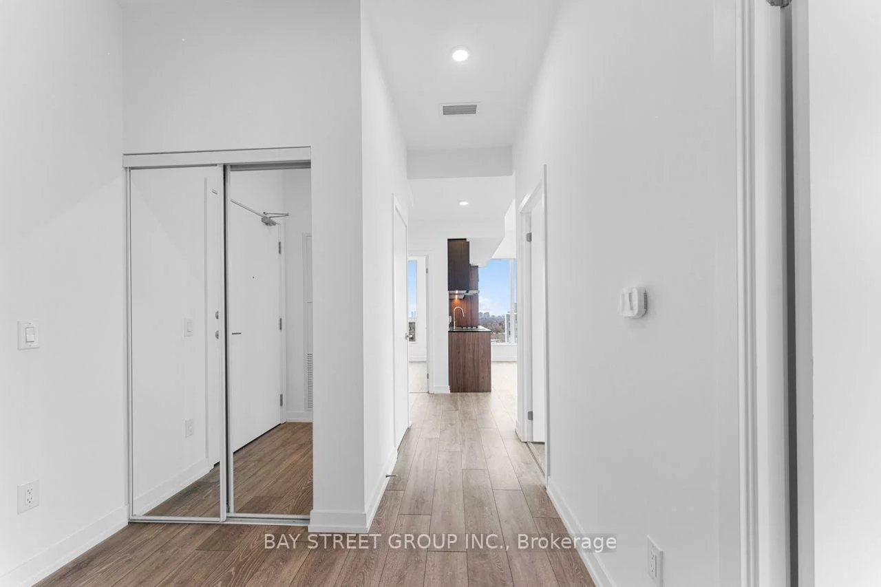 1100, Sheppard, York University Heights, Toronto