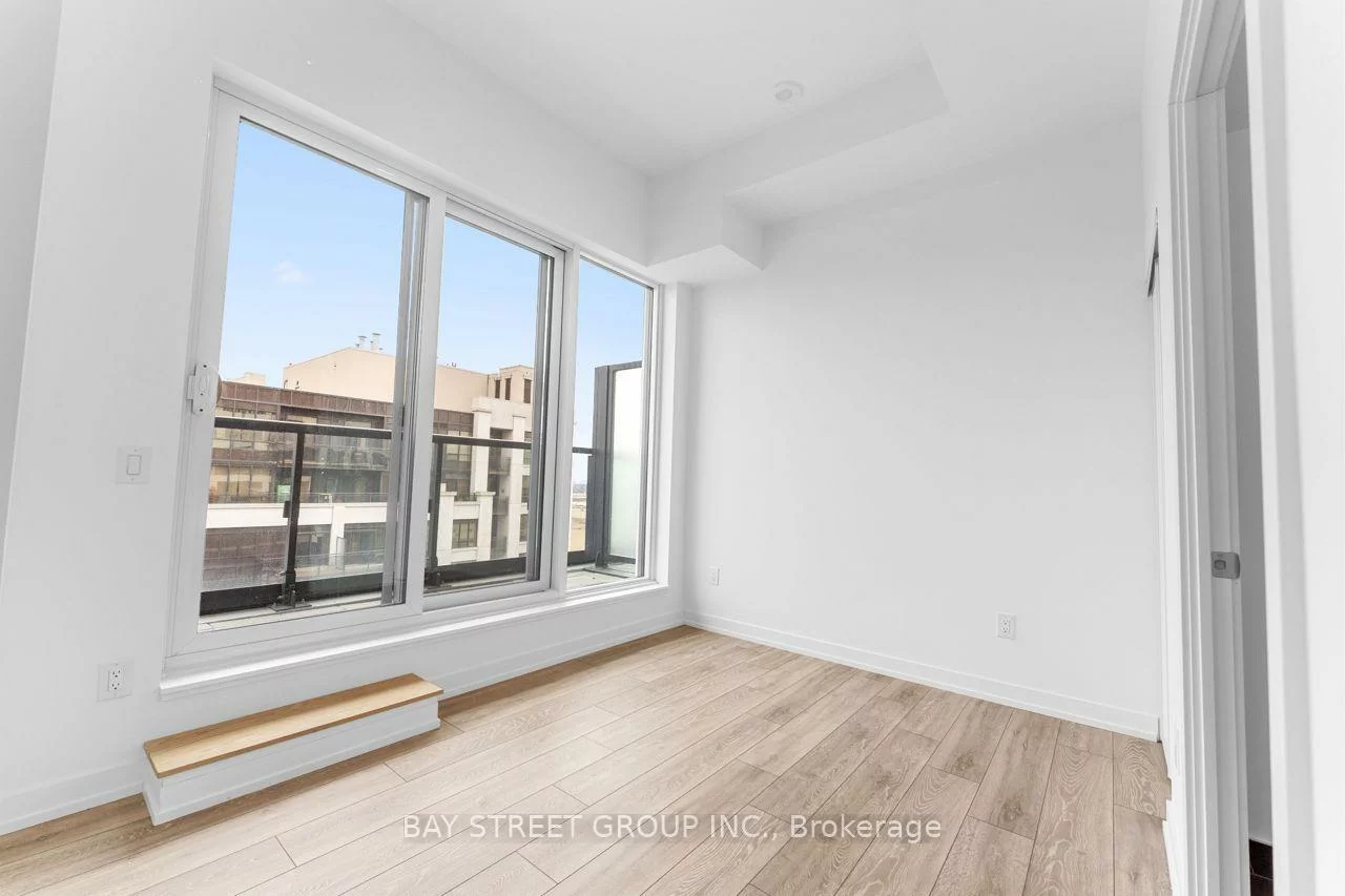 1100, Sheppard, York University Heights, Toronto