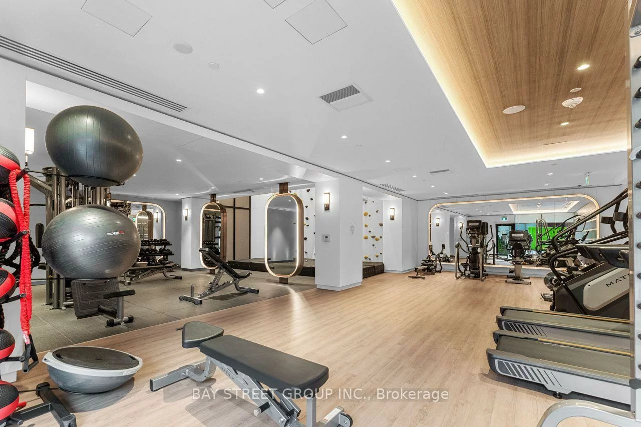 1100, Sheppard, York University Heights, Toronto