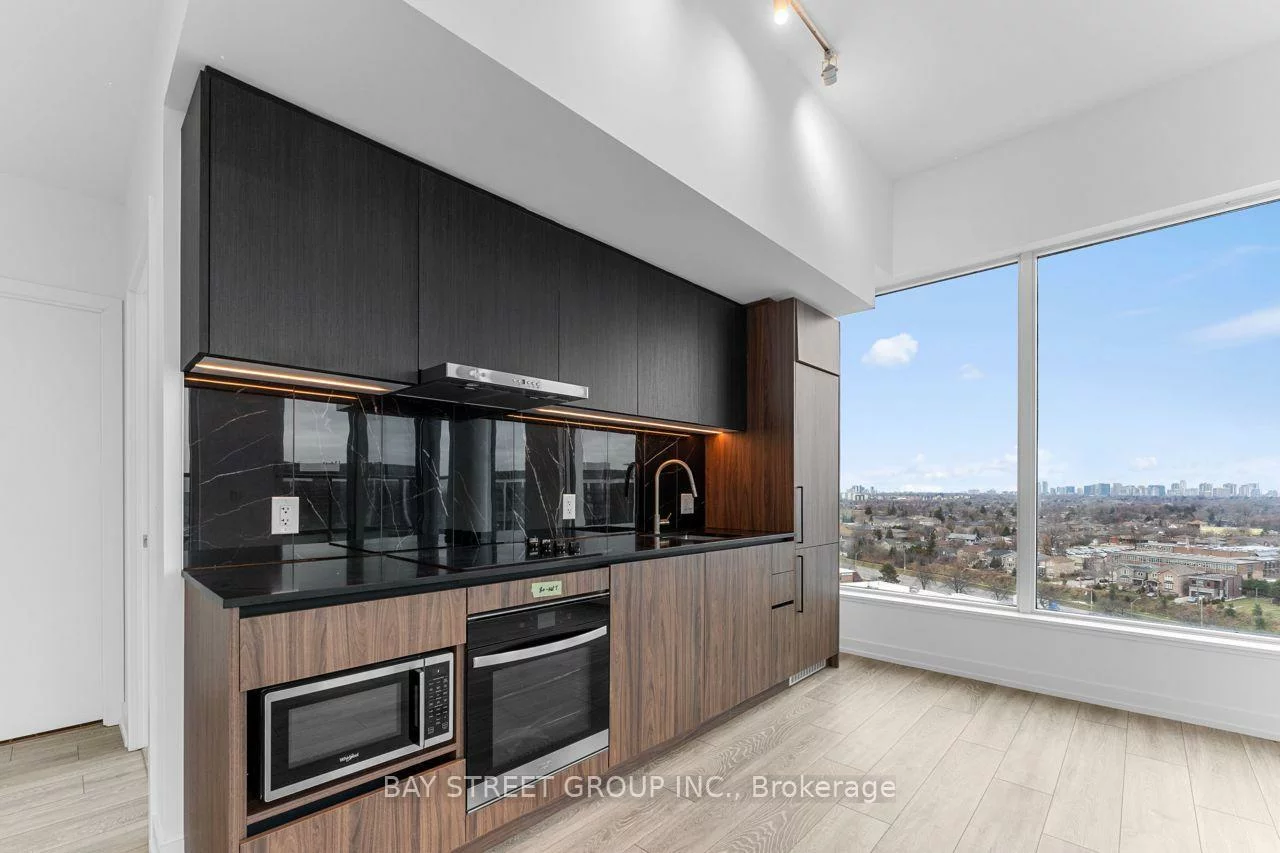 1100, Sheppard, York University Heights, Toronto
