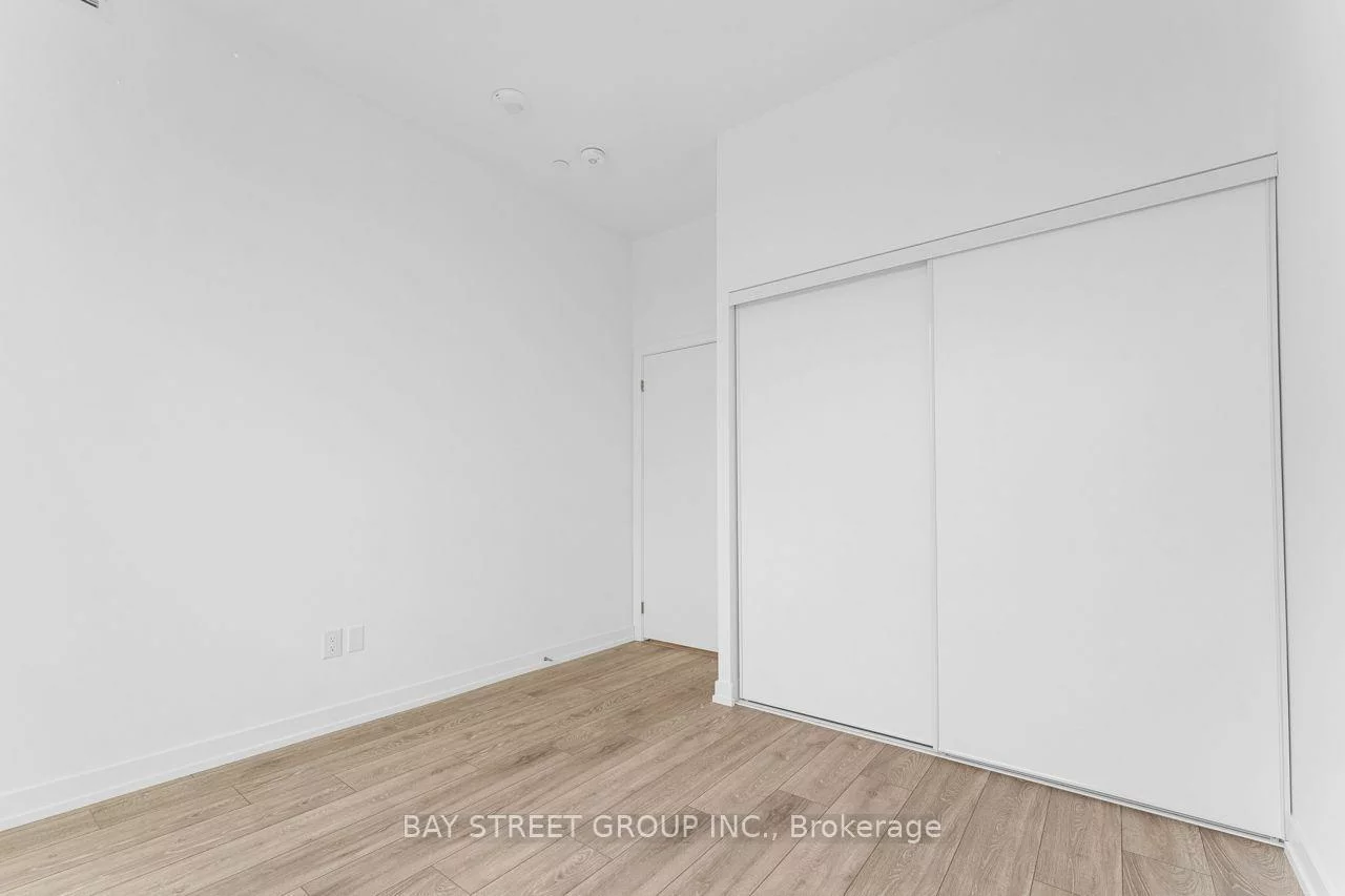 1100, Sheppard, York University Heights, Toronto