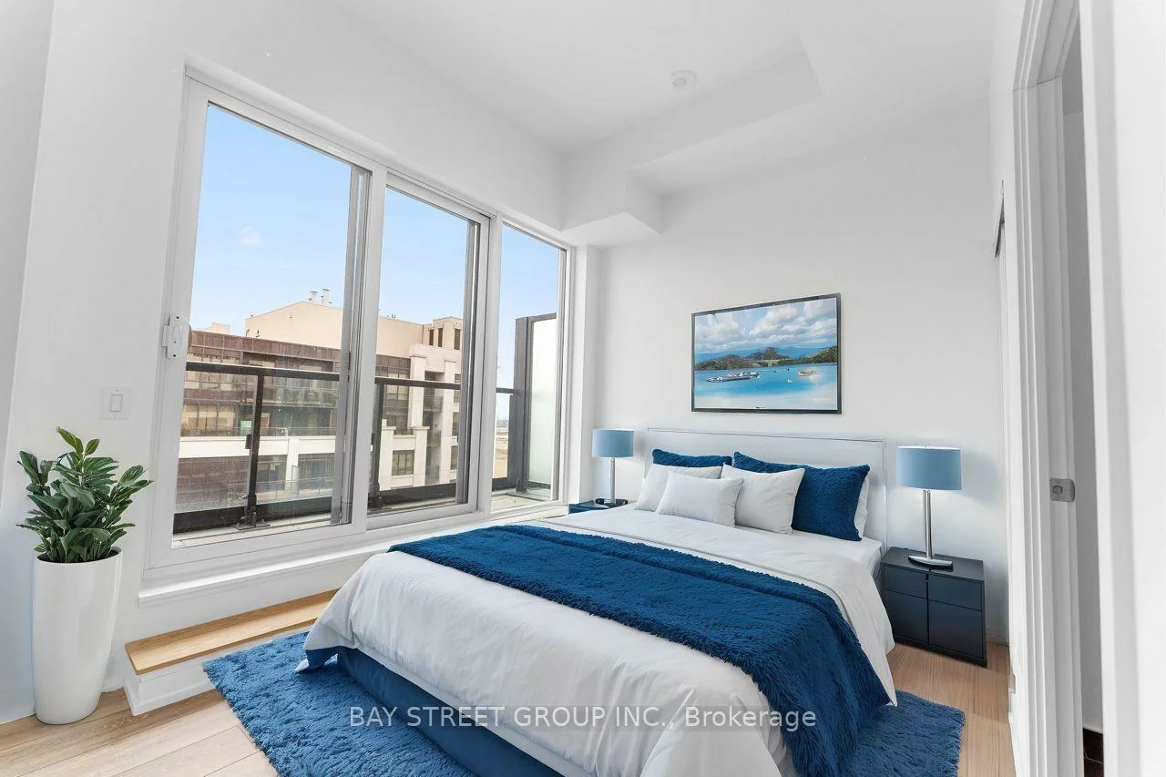 1100, Sheppard, York University Heights, Toronto