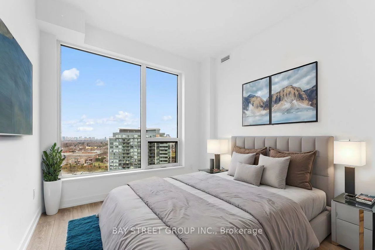 1100, Sheppard, York University Heights, Toronto
