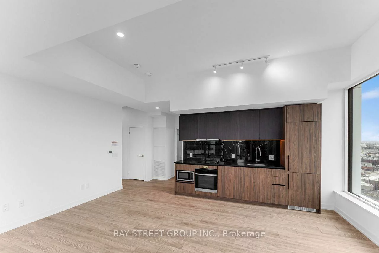 1100, Sheppard, York University Heights, Toronto